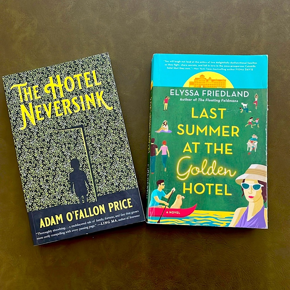 2 Books softcovers